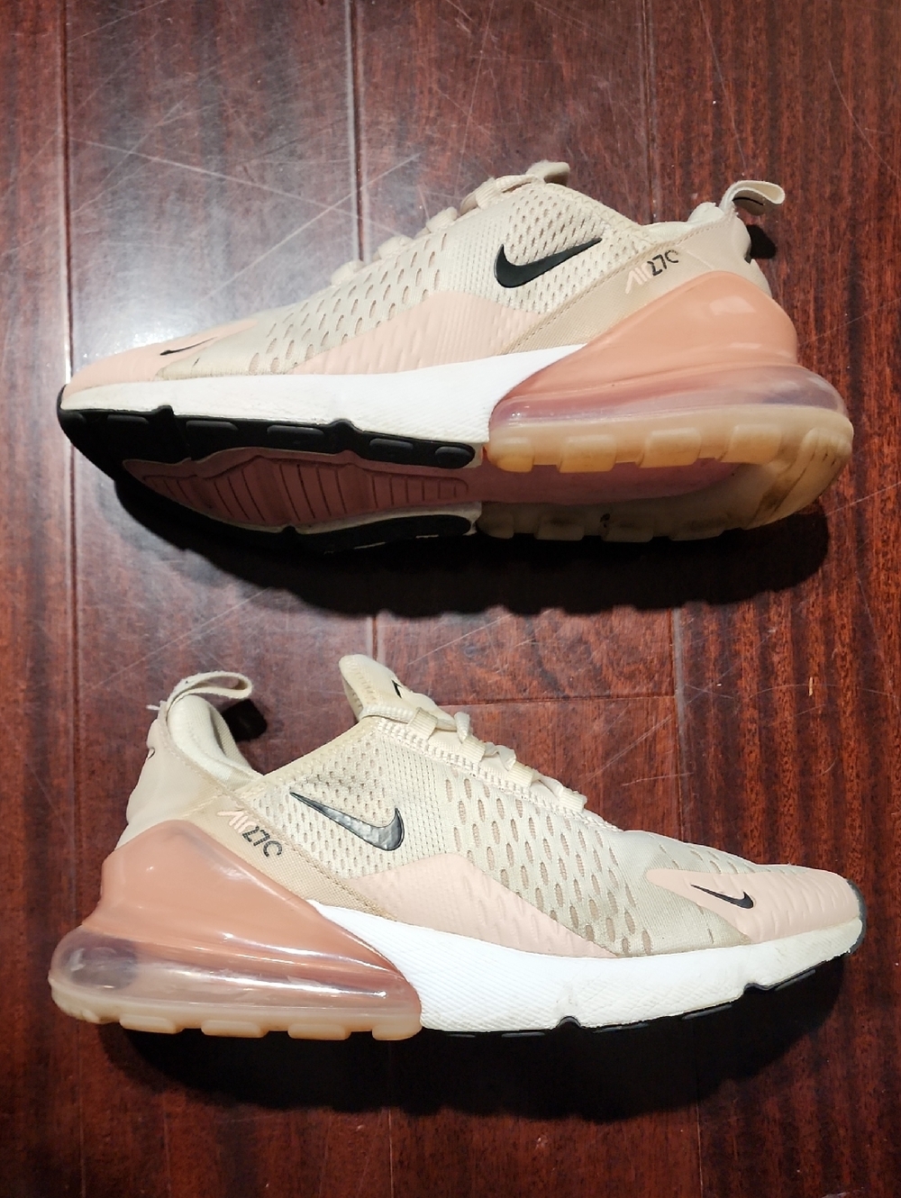 Nike Air Max 270 Light Pink White Womens size 9.5 Running Sneakers